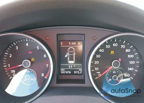 2012 Volkswagen Golf 2.5L 2-Door z USA, uszkodzony, nr VIN WVWBB7AJ7CW261856